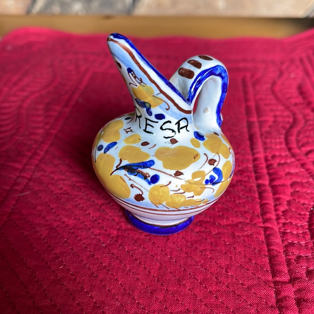Italian Pottery from Stresa Italy. 3-1/2 in tall